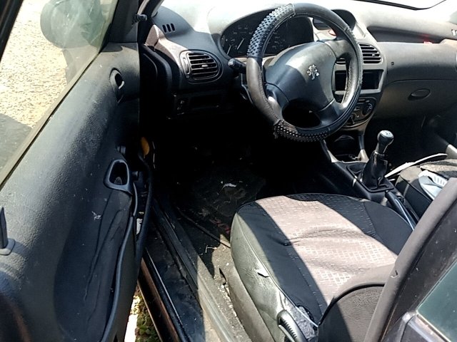 Vehicle_photo_8