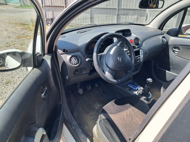 Vehicle_photo_11