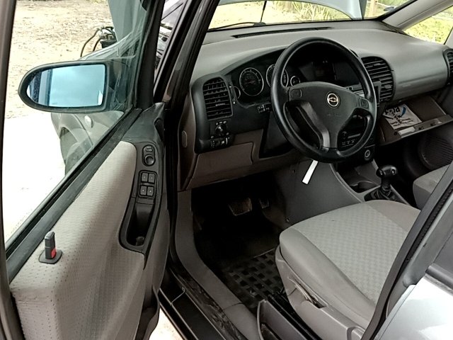 Vehicle_photo_8