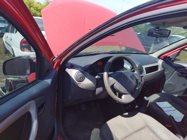 Vehicle_photo_8
