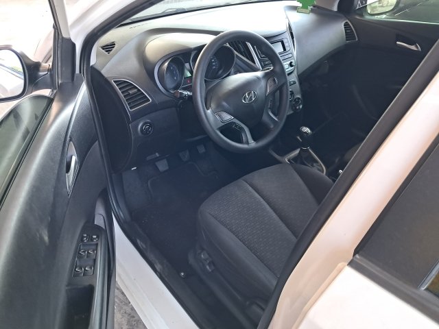 Vehicle_photo_17