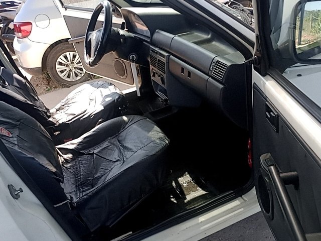 Vehicle_photo_9
