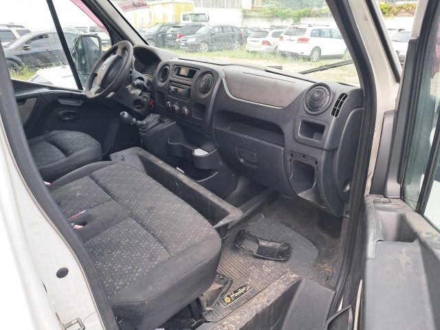 Vehicle_photo_6