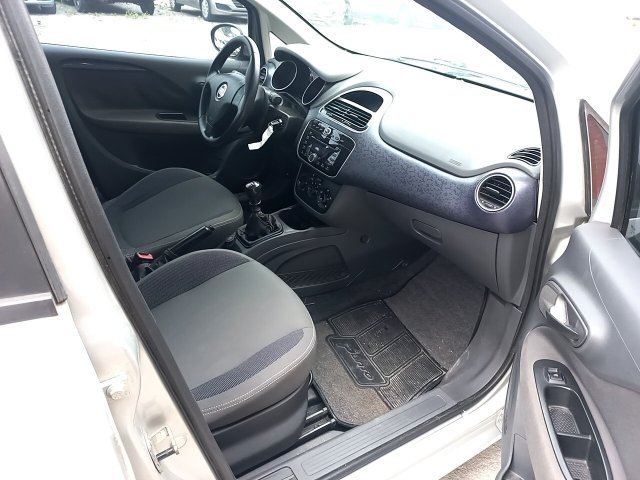 Vehicle_photo_23