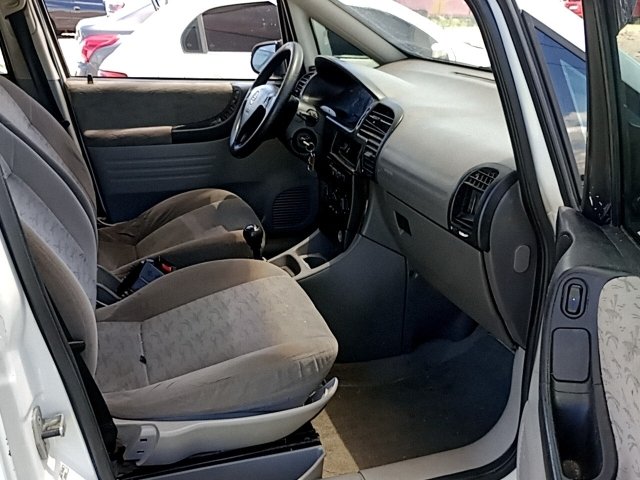 Vehicle_photo_9