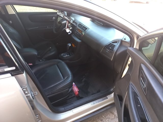 Vehicle_photo_9
