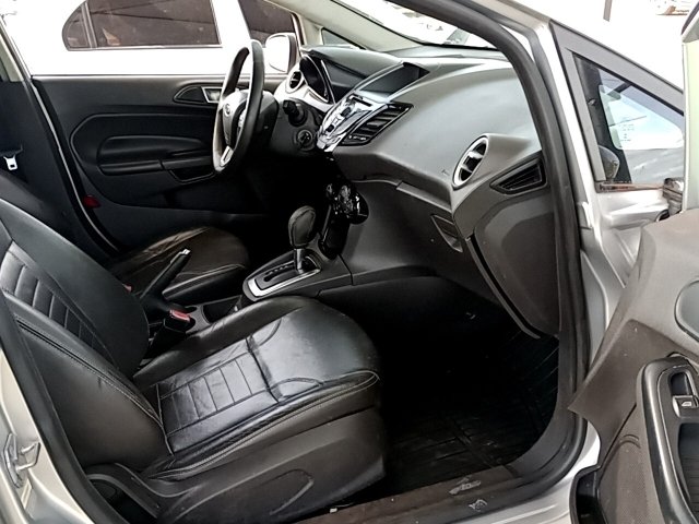 Vehicle_photo_9