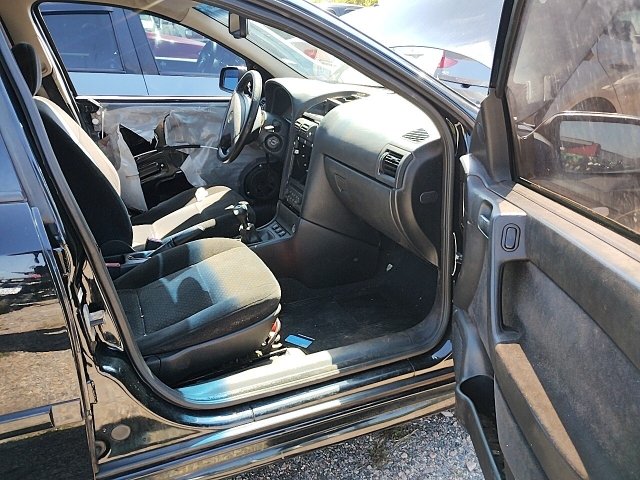 Vehicle_photo_9