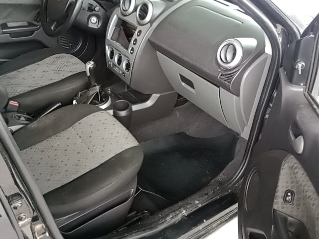Vehicle_photo_9