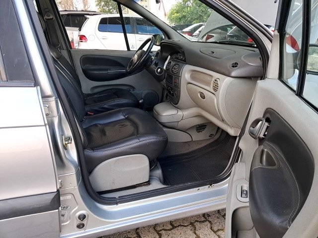 Vehicle_photo_9