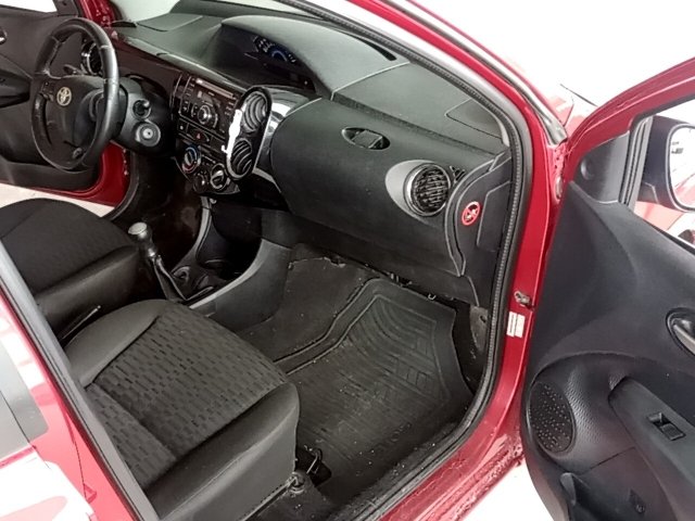 Vehicle_photo_9