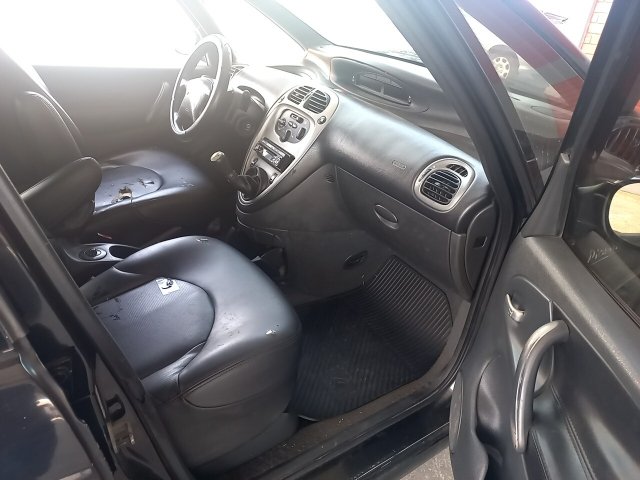 Vehicle_photo_9