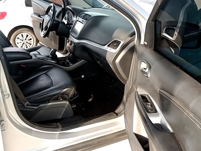 Vehicle_photo_9