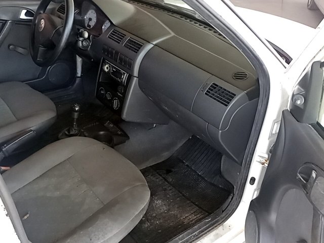 Vehicle_photo_9