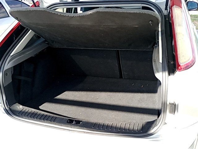 Vehicle_photo_11