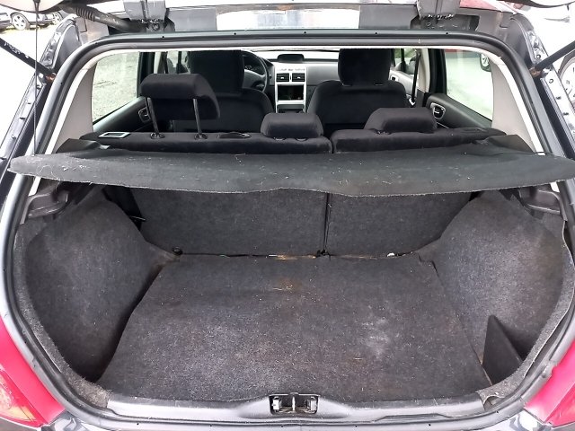 Vehicle_photo_11