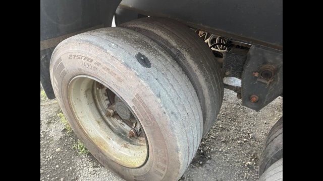 Vehicle_photo_7