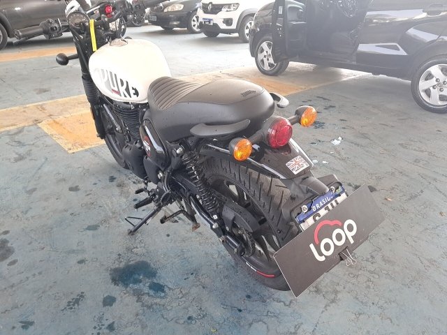 Vehicle_photo_3
