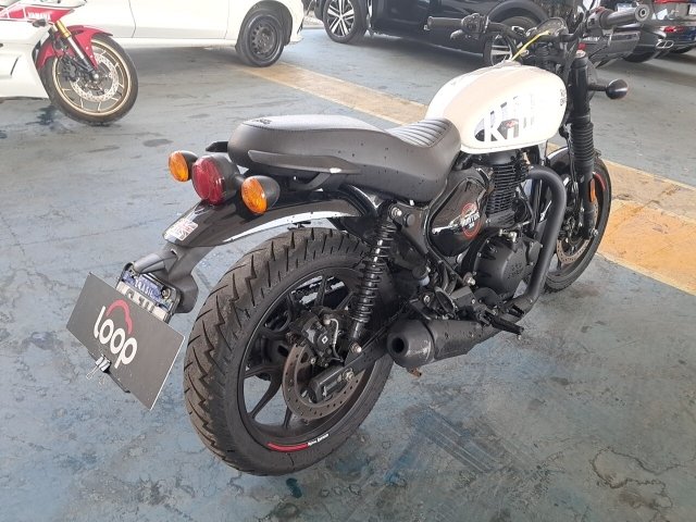 Vehicle_photo_4