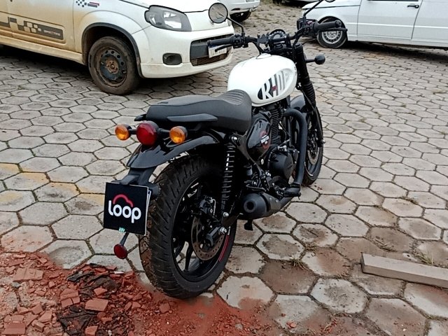 Vehicle_photo_4