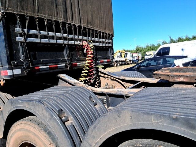 Vehicle_photo_10