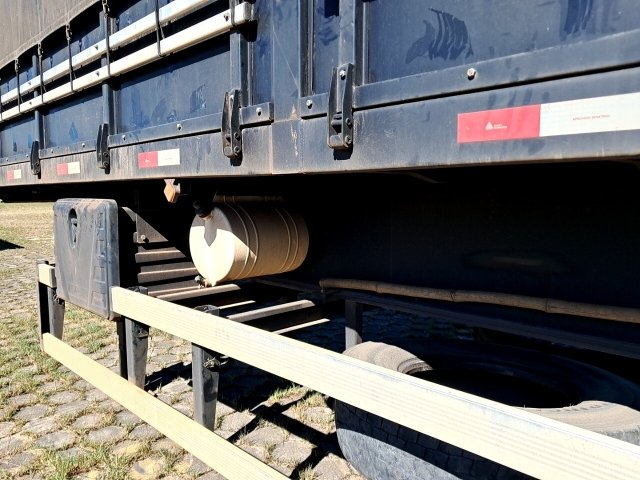 Vehicle_photo_6