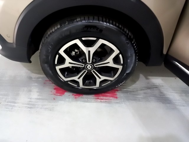 Vehicle_photo_13