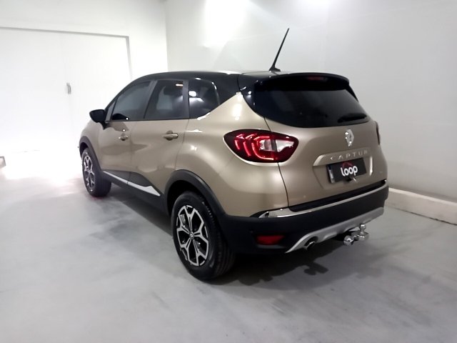 Vehicle_photo_3