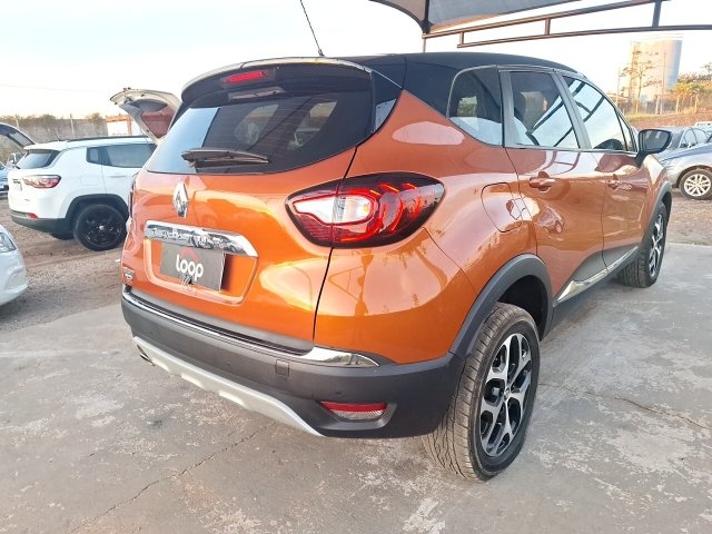 Vehicle_photo_4