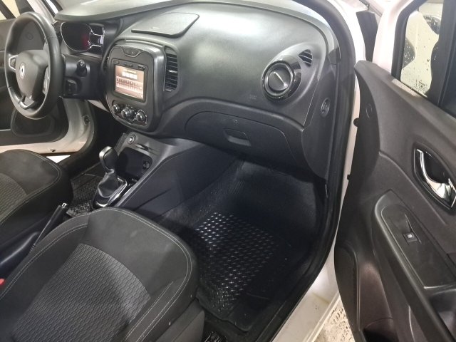 Vehicle_photo_9