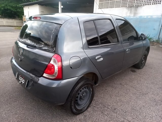 Vehicle_photo_4