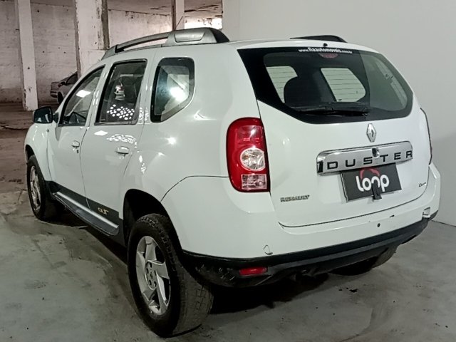 RENAULT DUSTER 16 E 4X2 Traseira Motorista