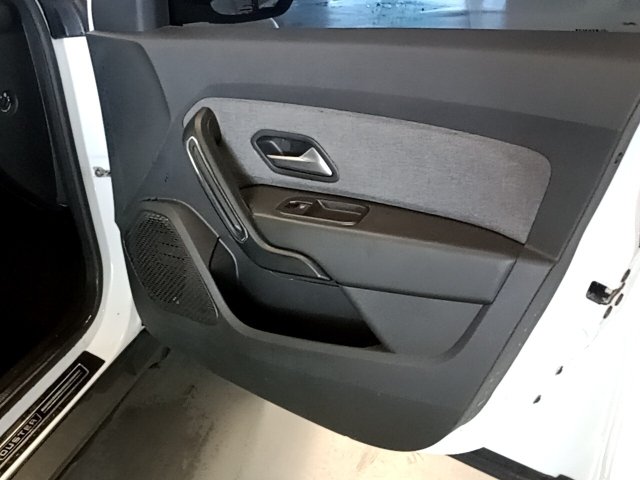 Vehicle_photo_9