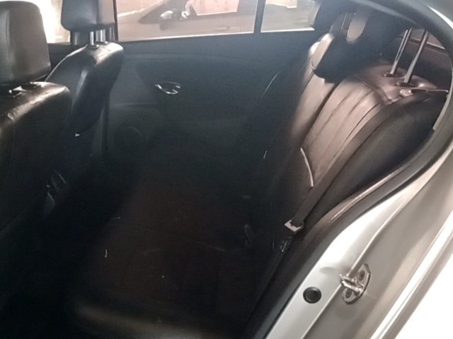 Vehicle_photo_10