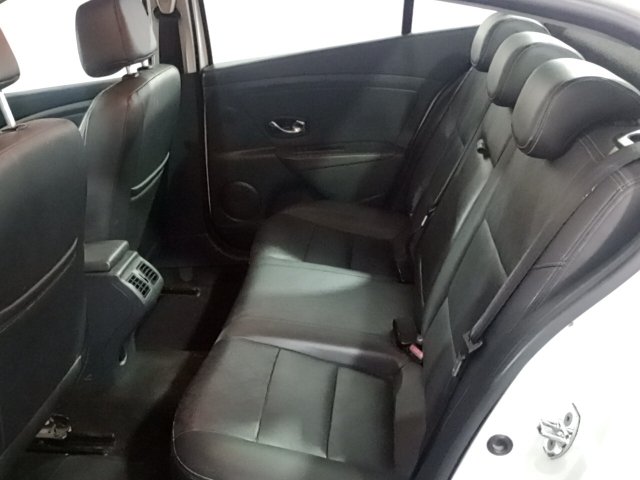 Vehicle_photo_10