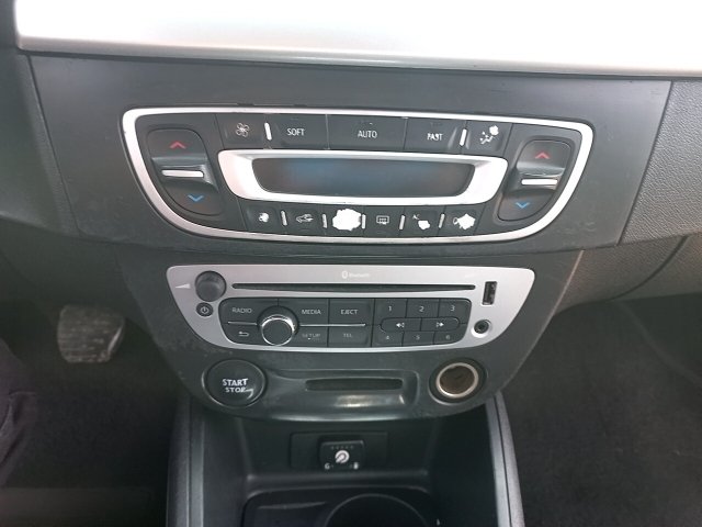 Vehicle_photo_6