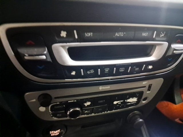 Vehicle_photo_6