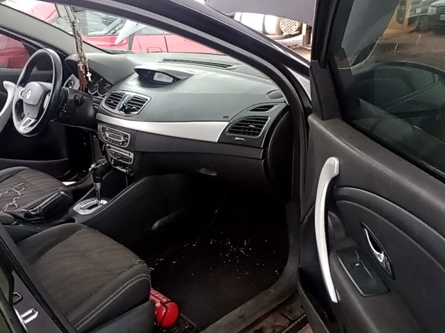 Vehicle_photo_9