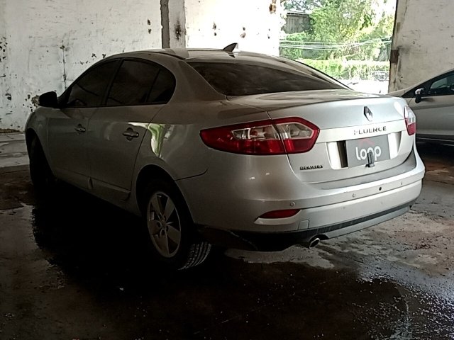 Vehicle_photo_3