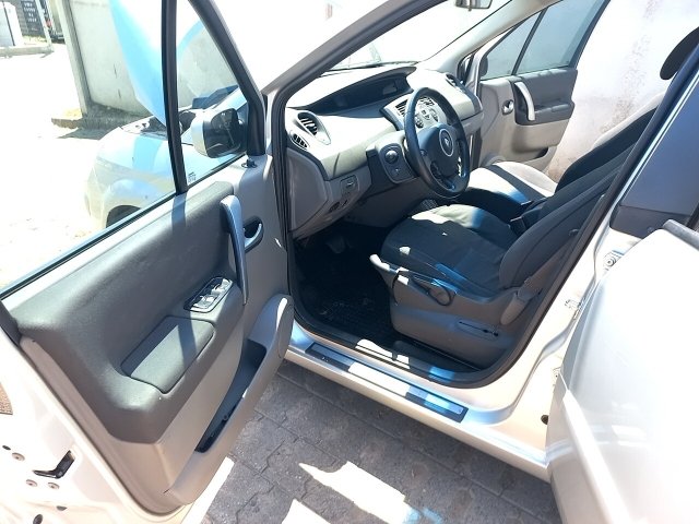 Vehicle_photo_8