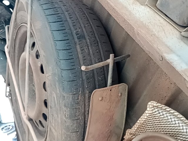 Vehicle_photo_17