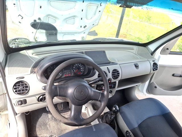 Vehicle_photo_7