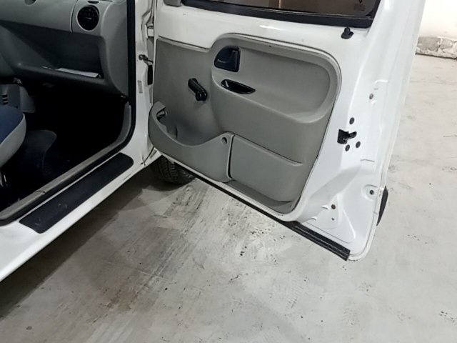 Vehicle_photo_9