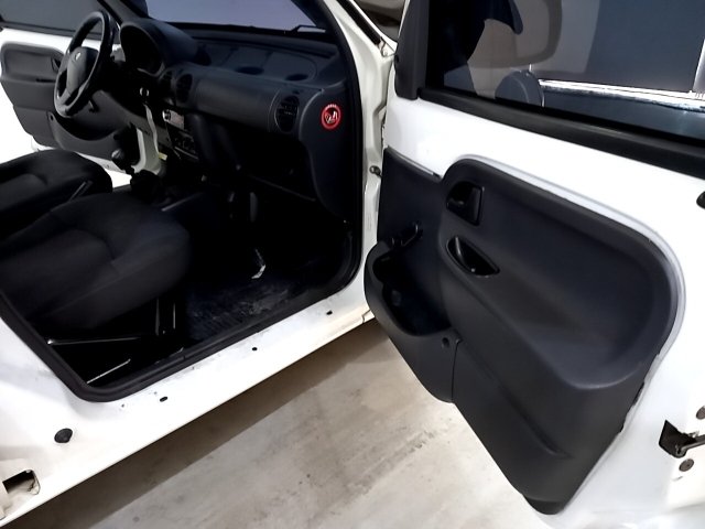 Vehicle_photo_9