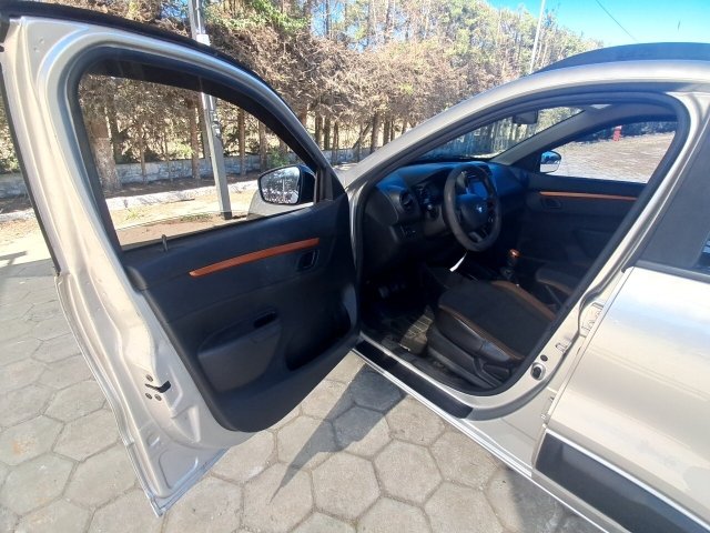 Vehicle_photo_8