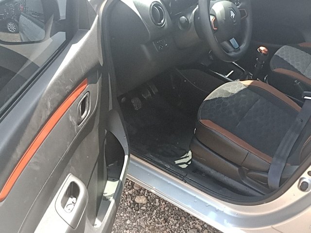 Vehicle_photo_8