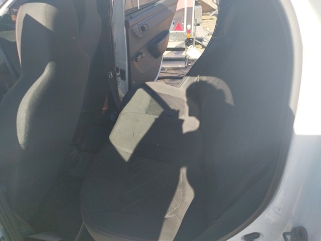 Vehicle_photo_10