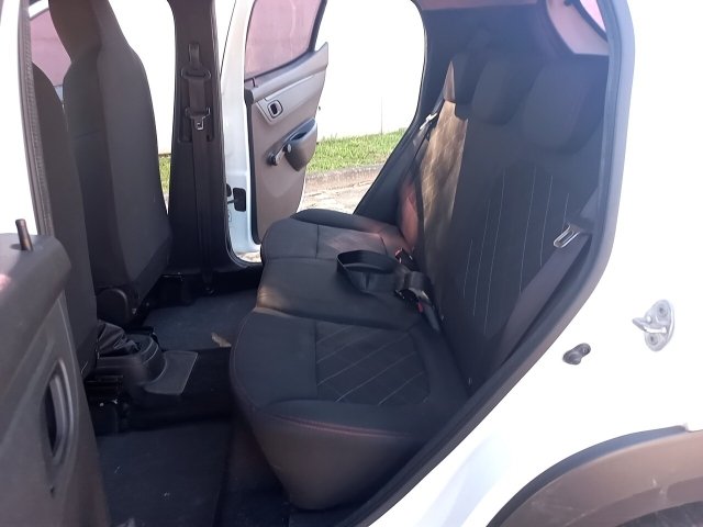 Vehicle_photo_10