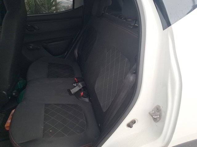 Vehicle_photo_10
