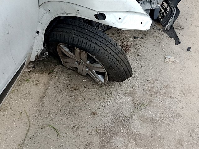 Vehicle_photo_14